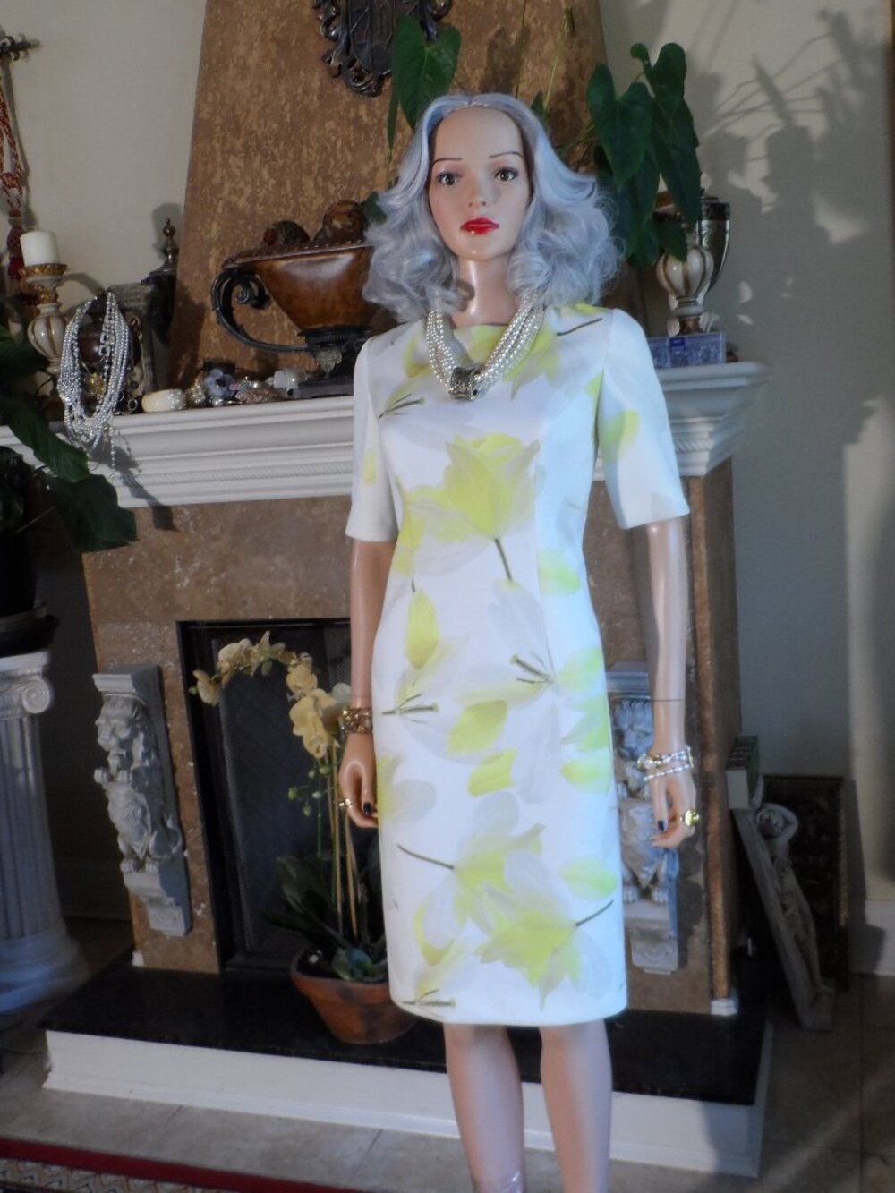Carolina Herrera White & Yellow Floral Sheath Dress Size 8